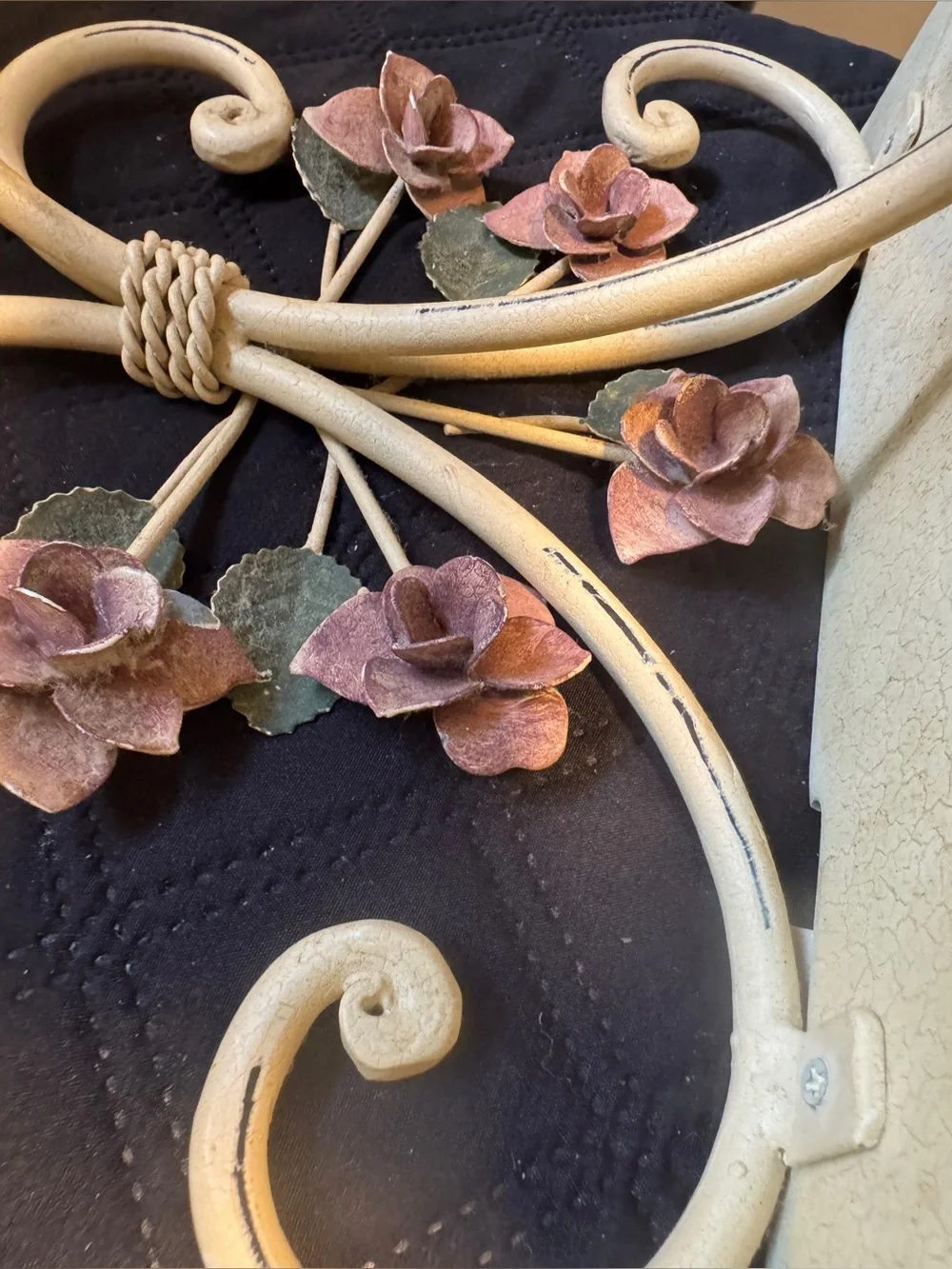 Vintage Decorative Wrought Iron Wall Hook with Pink Rose Accents